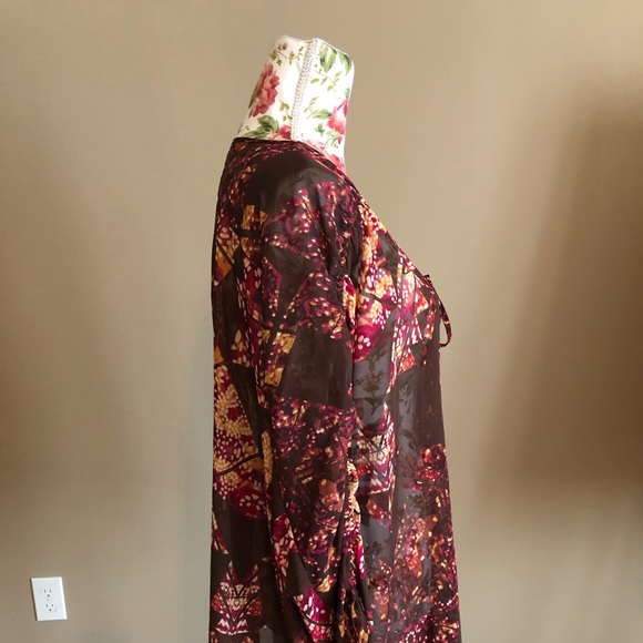 Multicolored Sheer top by LYS Sz 1X NWT - Picture 2 of 3